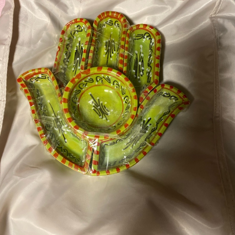 Vibrant Hand-Shaped Decorative Dish with removable pieces.